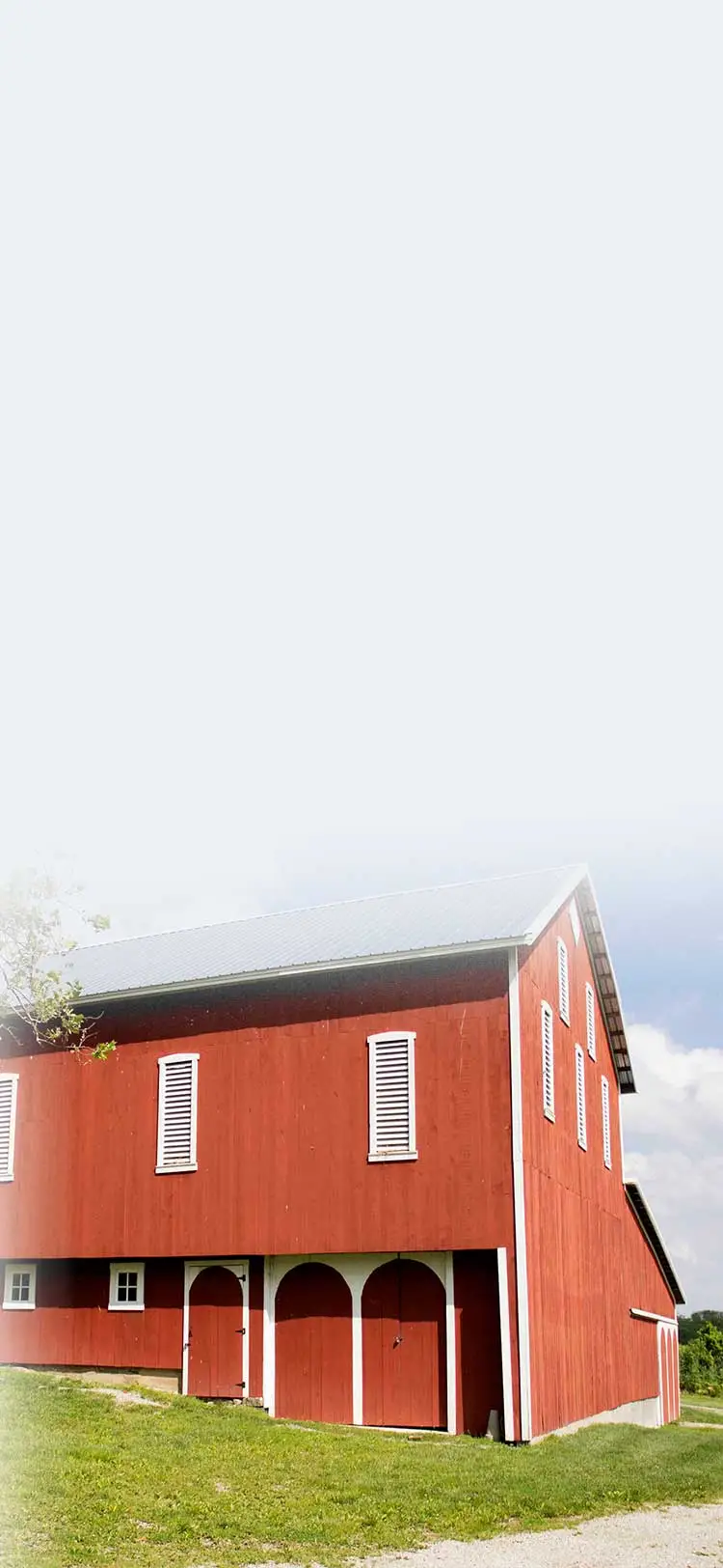 red and white barn